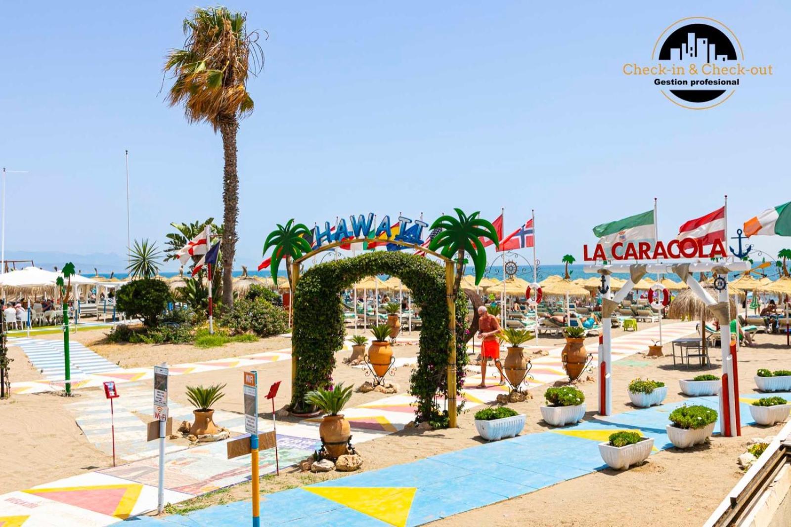 El Bajondillo Beach A 30 Metros De La Playa 토레몰리노스 외부 사진