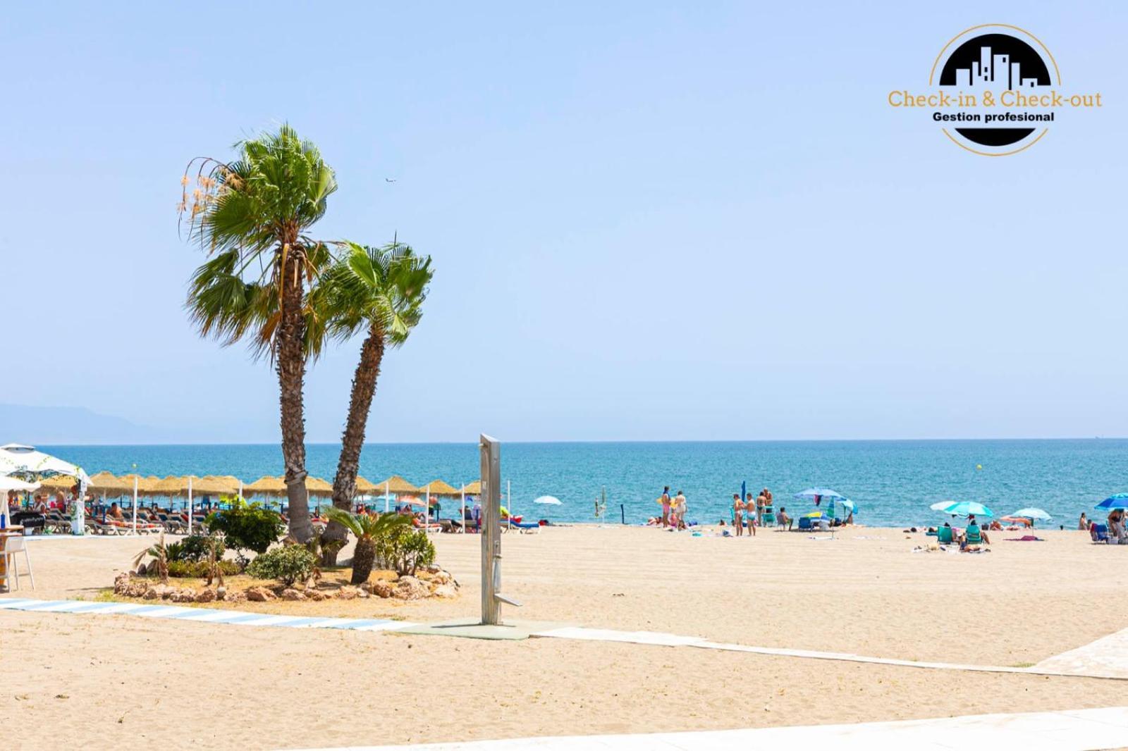El Bajondillo Beach A 30 Metros De La Playa 토레몰리노스 외부 사진